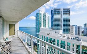 Fantastic 2Br Condo On 31St Floor Free Parking
